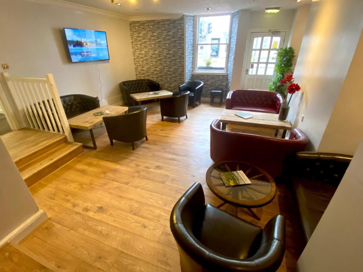 The County Hotel - Self Check-In, Ultra Fast Wi-Fi, Free Parking, Central Location Selkirk Zewnętrze zdjęcie