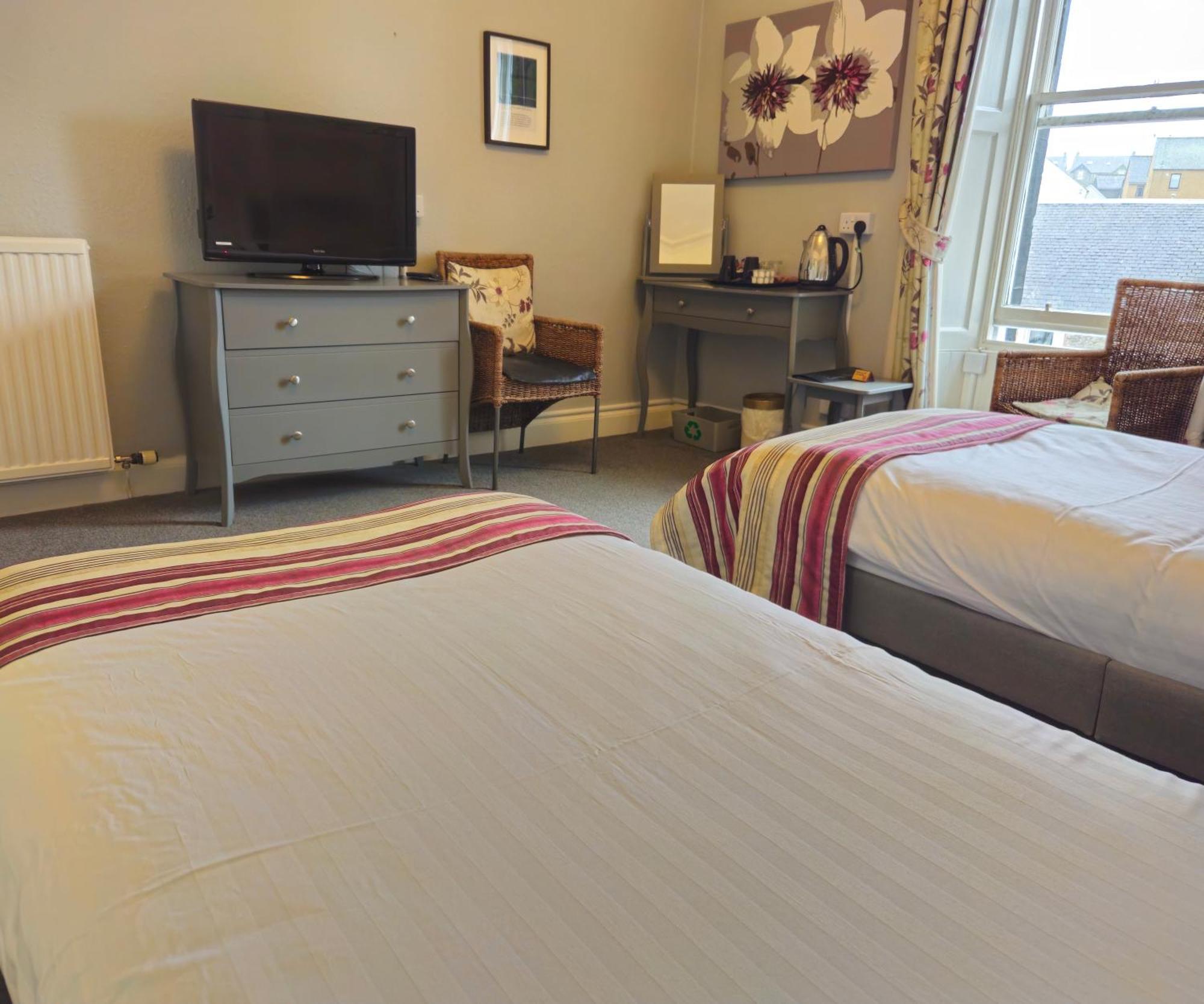 The County Hotel - Self Check-In, Ultra Fast Wi-Fi, Free Parking, Central Location Selkirk Zewnętrze zdjęcie