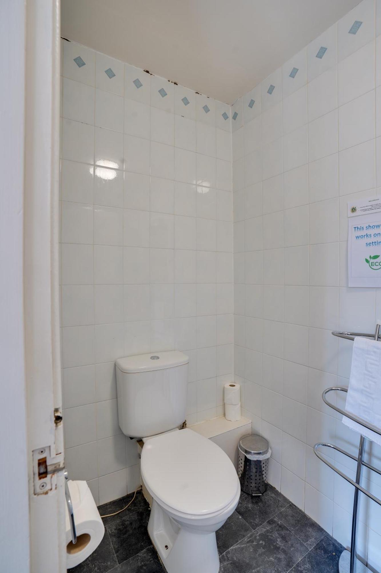 The County Hotel - Self Check-In, Ultra Fast Wi-Fi, Free Parking, Central Location Selkirk Zewnętrze zdjęcie