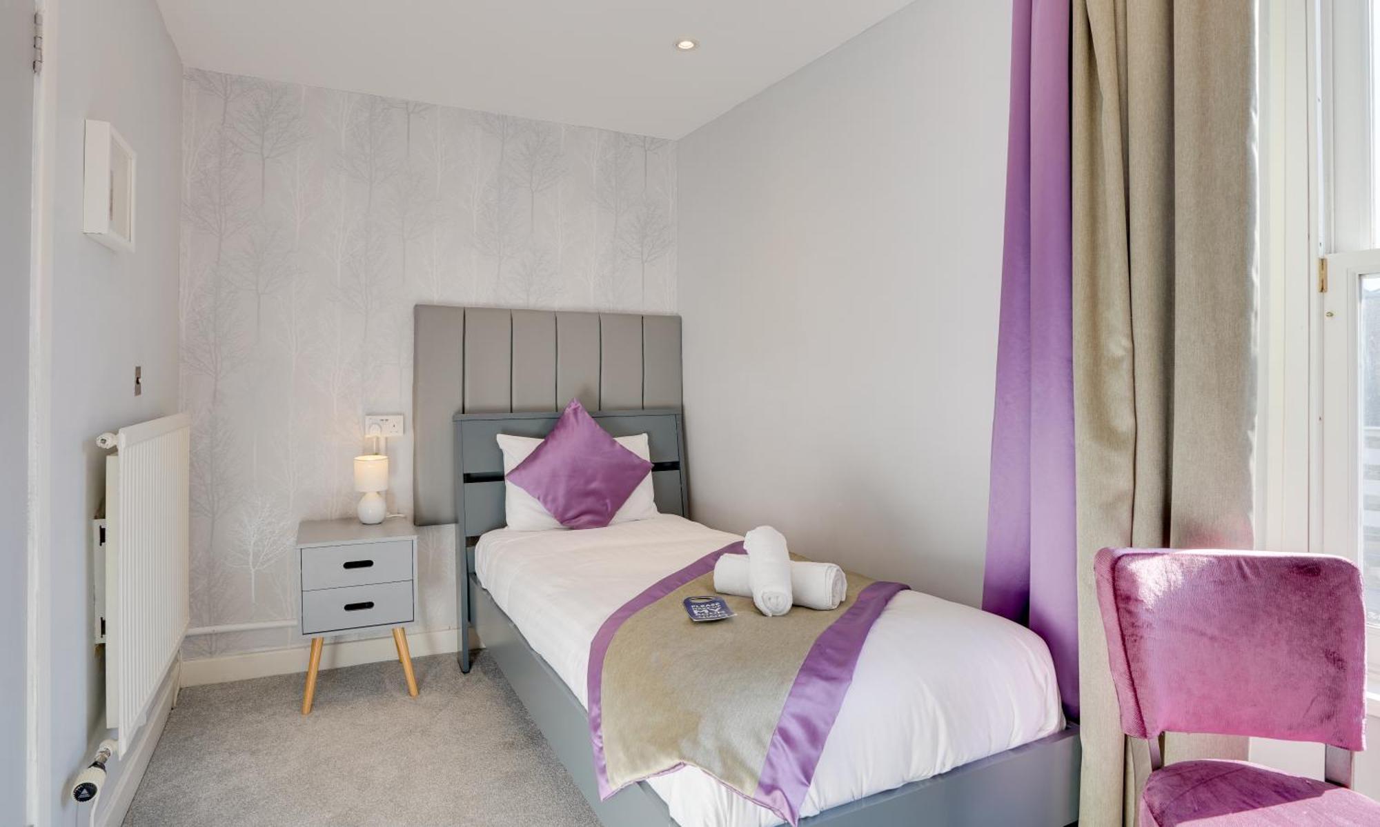 The County Hotel - Self Check-In, Ultra Fast Wi-Fi, Free Parking, Central Location Selkirk Zewnętrze zdjęcie