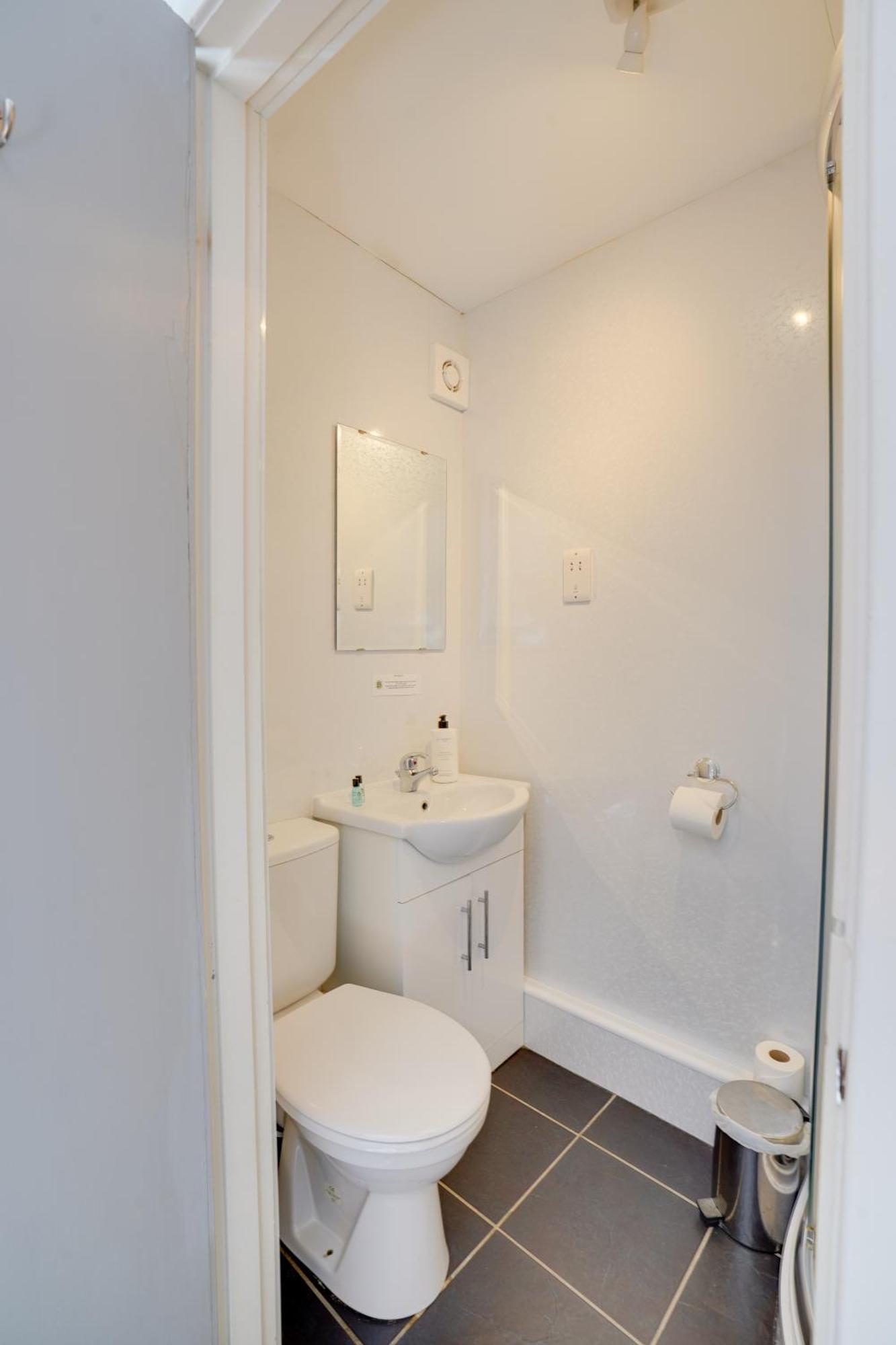 The County Hotel - Self Check-In, Ultra Fast Wi-Fi, Free Parking, Central Location Selkirk Zewnętrze zdjęcie